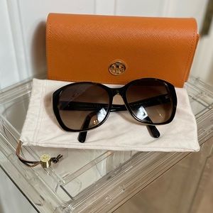 TORY BURCH TY7034 sunglasses, case, and bag.
